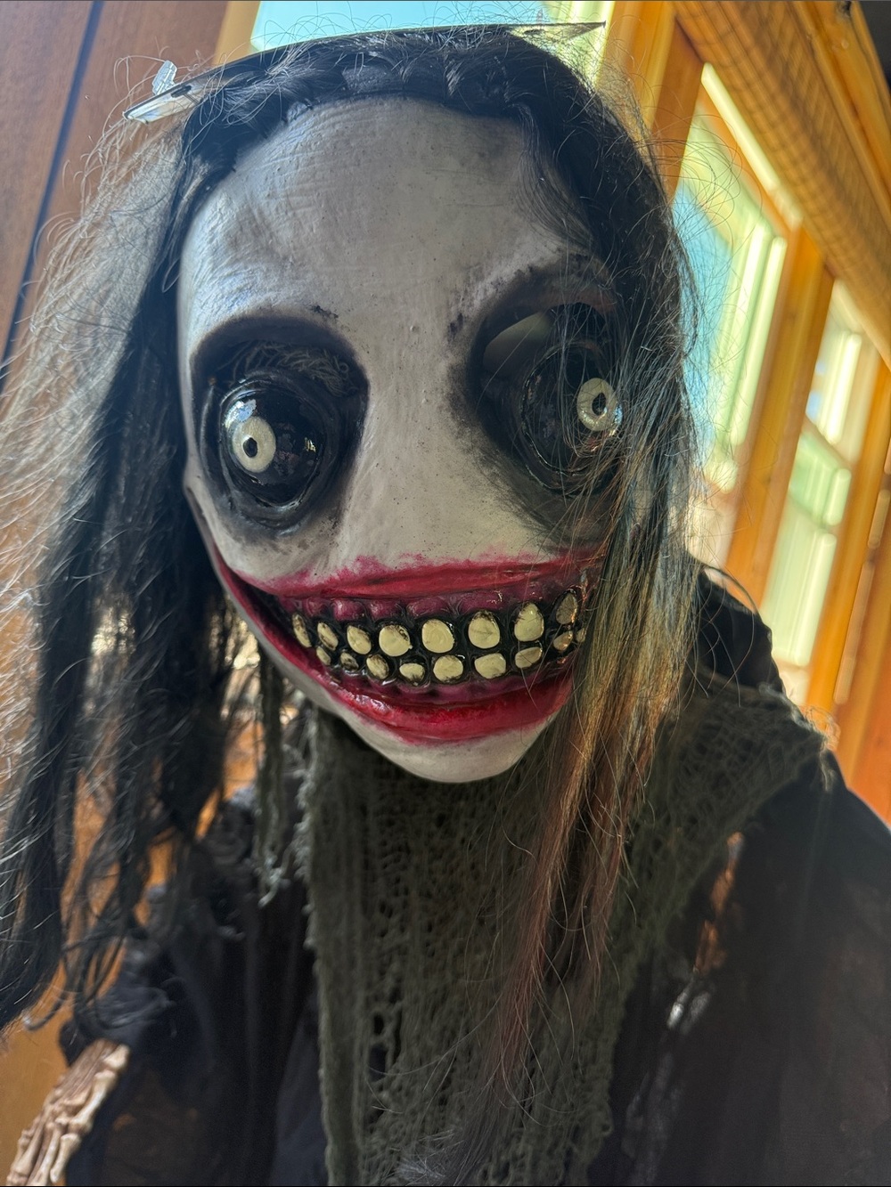 Spirit J. The Killer Men’s Creepy Grinning Ghost latex Mask